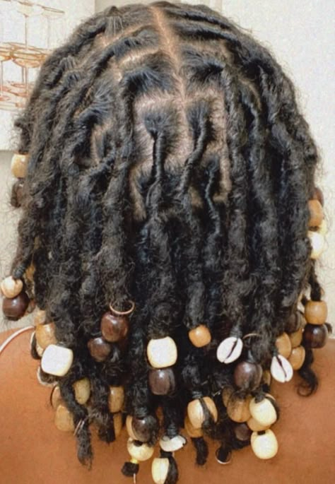 Hair Styles For Dreads, Styles For Dreads, Hair Styles Cute, Hairstyles Locs, Short Dreadlocks Styles, Short Locs Hairstyles, Braids Styles, Dreadlock Style, Dreads Styles