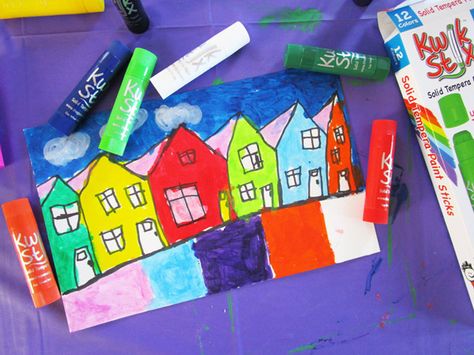 Drawing Colorful Row Houses and Painting them With Kwik Stix: Painting for Kids - KinderArt Tempera Paint Projects, Primary School Art Lessons, Elementary School Art Projects, 3rd Grade Lesson Plans, Chalk Activities, Primary School Art, First Grade Art, Elementary School Art, Handwriting Practice Worksheets