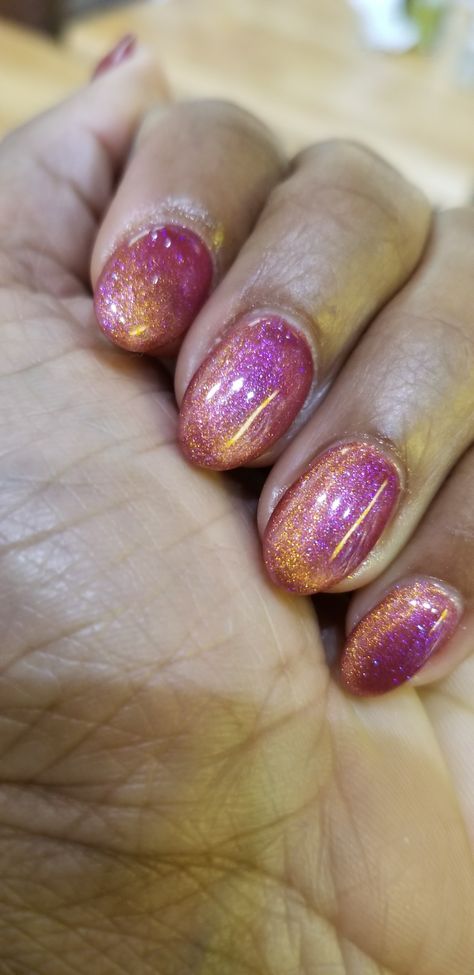 Tigers Eye Nails, Cat Eye Nails Pink, Tiger Eye Nails, Eyes Nails, Eye Nails, Cat Eye Nails, Nails Pink, Orange Gold, Nails Nails