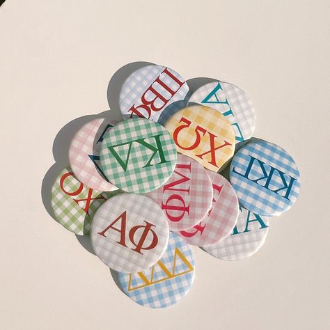 sorority plaid 🖤 customizable to any chapter! dm me💌 Big Box Craft Ideas, Gameday Pins Sorority, Sorority Buttons Ideas, Sorority Merch Ideas Trendy, Sorority Little Baskets, Sorority T Shirts, Aphi Merch, Adpi Merch, Gameday Buttons