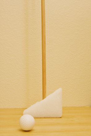 Make a DIY golf putter and design your own golf putting course in this 2nd-3rd grade arts and crafts/game activity. Diy Golf, Womens Golf Wear, Golf Diy, Golf Academy, Golf School, Golf Chipping, Golf Magazine, Golf Putter, Golf Drills