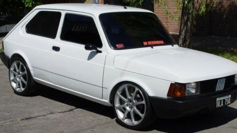 El viejo y querido FIAT 147 147 Fiat, Fiat 147, Fiat 128, Alpha Romeo, Fiat 126, Old Mercedes, Toyota Supra Mk4, Fiat Cars, Fiat 600