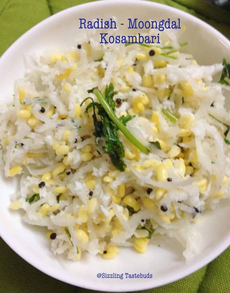 Different Kinds Of Salads, Karnataka Cuisine, South Indian Thali, Raw Salads, Salad Bites, Konkani Recipes, Refreshing Salads, Regional Recipes, Indian Thali