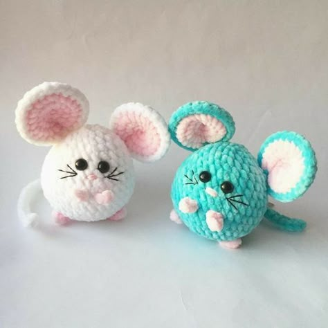 Projek Mengait, Kawaii Mouse, Mouse Cute, Toy Keychain, Fast Crochet, Easy Crochet Animals, Confection Au Crochet, Crochet Keychain Pattern, Mouse Toy