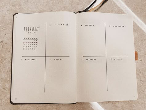 Journal Ideas Pages, Bullet Journal Week, Bullet Journal Weekly Layout, Bullet Journal Minimalist, Journal Weekly Spread, Bullet Journal Weekly, Creating A Bullet Journal, Bullet Journal Paper, Bulletin Journal Ideas