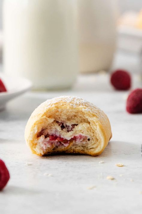 Raspberry Cream Cheese Crescent Rolls - The Cheese Knees Raspberry Cream Cheese Crescent Roll, Raspberry Croissant Recipe, Raspberry Cream Cheese, Cream Cheese Crescent Rolls, Cheese Crescent Rolls, Cheese Croissant, Croissant Recipe, Raspberry Cream, Cheese Bites