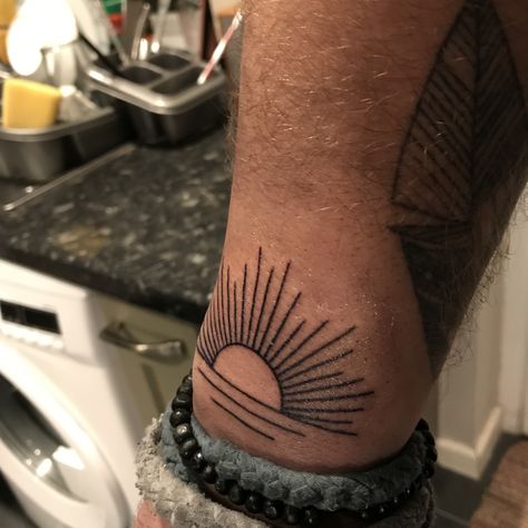 Traditional Sunrise Tattoo, Sunrise Arm Tattoo, Sunrise Tattoo Men, Men Sun Tattoo, Sunrise Tattoo Simple, Sun Tattoo Men, Sunrise Tattoos, Rising Sun Tattoos, Brand Tattoo