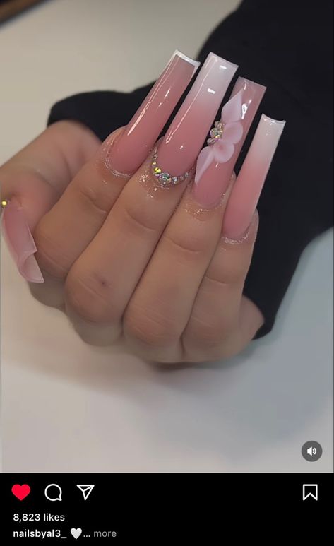 Latina Nail Inspo Medium, Long Nail Inspo Acrylic, Grunge Nails, French Tip Acrylic Nails, Girly Acrylic Nails, Short Square Acrylic Nails, Long Acrylic Nails Coffin, Acrylic Nails Coffin Pink, Lifestyle Aesthetic