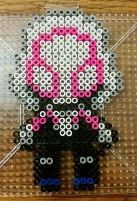 Spider Gwen Perler Beads, Perler Spiderman, Melts Beads, Marvel Bedroom, Superhero Crafts, Pixel Beads, Perler Ideas, Beaded Spiders, Hama Beads Design