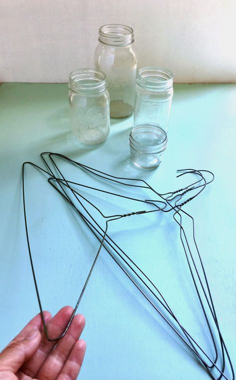 Diy Hanging Mason Jar, Hanging Mason Jar Lights, Diy Mason Jar Lights, Dekoratívne Vence, Rainbow Kitchen, Mason Jar Lights, Bloxburg Kitchen, Hanging Mason Jars, Diy Jar Crafts