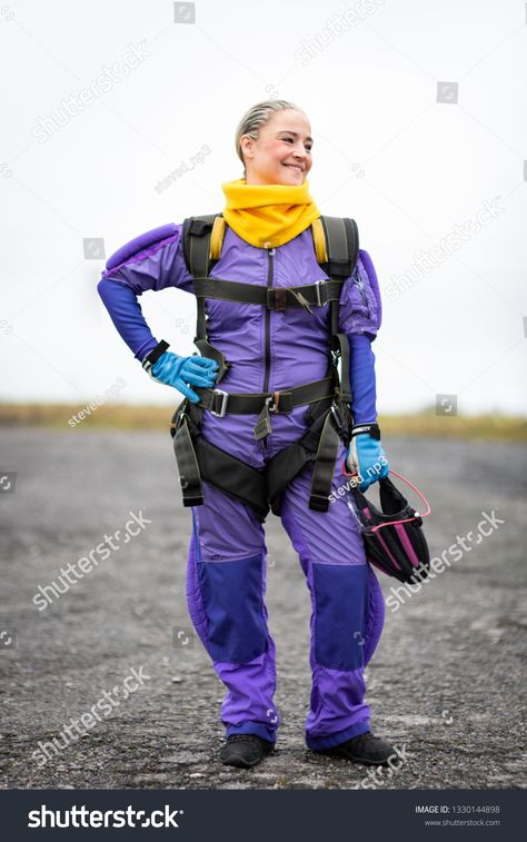 Parachute Harness, Parachute Jumpsuit, Airport Runway, Breathing Mask, Woman Happy, 3 Logo, Mask Girl, Skydiving, Abstract 3d