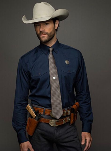 (1) Walker Independence on Twitter: "What does @GregHovanessian have to say about the new sheriff? Stream the series premiere of #WalkerIndependence on The CW: https://t.co/tC5fDyorkB https://t.co/mG7U5N0IWN" / Twitter Jared Padalecki Height, Texas Rangers Law Enforcement, Sam And Dean Supernatural, Cordell Walker, Sam Walker, Fire Country, Walker Texas Rangers, Walker Texas Ranger, Supernatural Actors