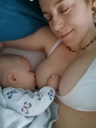 "Lady leche helped me increased my supply so I could keep breastfeeding my daughter and pumping more to keep a stach of liquid gold in the freezer for when she'll start the kindergarden. I can't live without it now and it tastes really go..." - Daisy D. Mother Feeding Baby, Mothers Milk, Mother Feeding, Mom Activities, Mother Milk, Victoria Secret Pink Bras, Animated Animals, Breast Feeding, Hot Women Dress