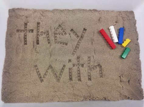 Kinetic sand and Lego Imprints! Hands on activities for Word Work stations Spelling Ideas, Morning Bins, Homework Ideas, Word Work Stations, Kinesthetic Learning, Learning Reading, Teaching Sight Words, Teaching Spelling, Orton Gillingham