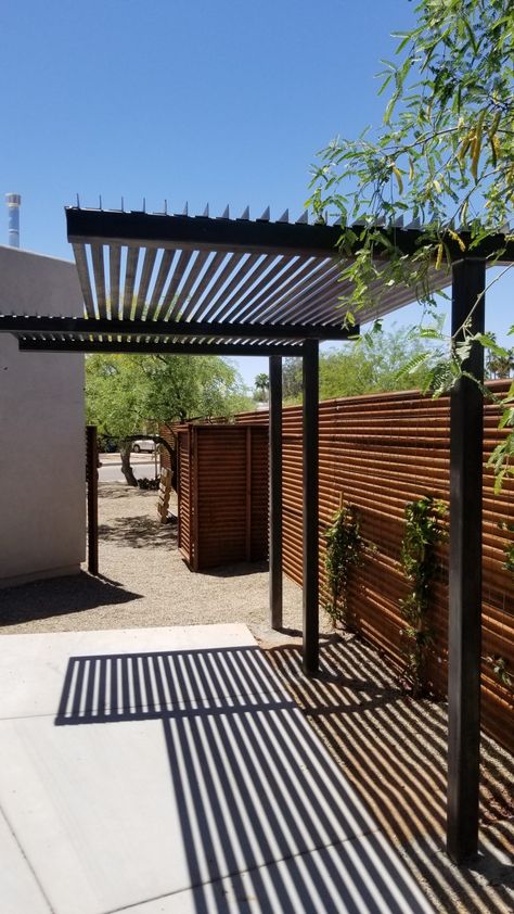 Small Backyard Landscaping For Dogs, Modern Pergola Designs, Backyard Landscaping For Dogs, Landscaping For Dogs, Small Backyard Landscaping Designs, Steel Pergola, Rooftop Design, Modern Pergola, House Backyard