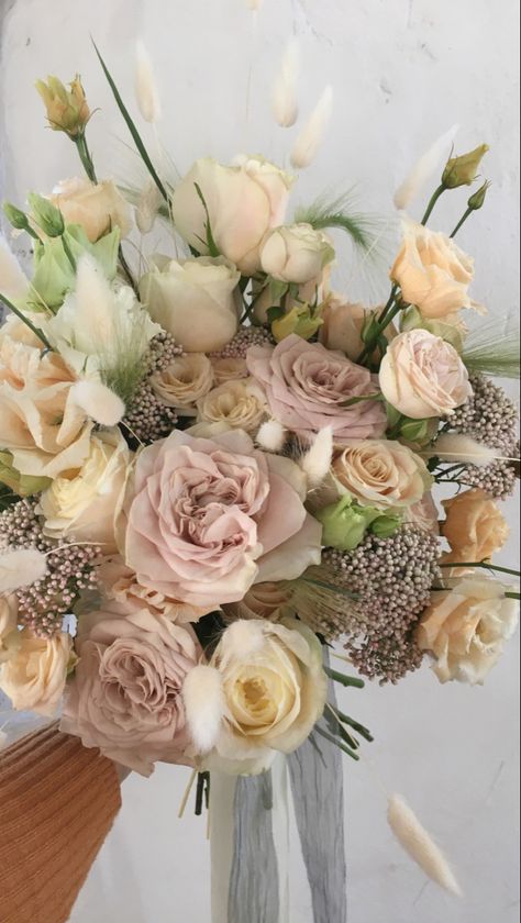 Modern brides nude coloured bouquet Coloured Bouquet, Modern Bouquet, Luxury Event, Pastel Flowers, Bridal Bouquets, Event Styling, Wedding Florist, Fresh Flowers, Bridal Bouquet