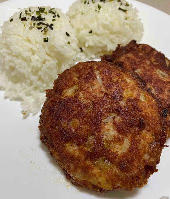 Hawaiian Corned Beef Patties, Tin Corn Beef Recipes, Canned Corned Beef Recipes Breakfast, Corned Beef Hash Patties, Can Corned Beef Recipes, Cornbeef And Hashbrowns, Canned Corned Beef Recipes Dinners, Tinned Corned Beef Recipes, Corn Beef Patties