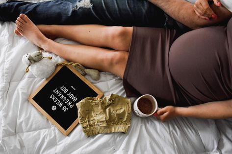 #pregnancy #35weeks #preggo #photo #maternityphoto #maternitypicture #married #goals #couplegoals #pregnancygoals Baby 3 Announcement, Married Goals, 35 Weeks Pregnant, Pregnancy Goals, Photo Fun, Weeks Pregnant, Baby Pregnancy, Pregnancy Outfits, Pregnant Belly