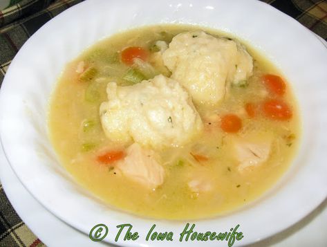 The Iowa Housewife: Self-Rising Flour...Chicken or Turkey Stew with Dumplings Quick Chicken And Dumplings, Chicken Stew And Dumplings, Turkey Stew, Chicken Dumplings Recipe, Stew And Dumplings, Homemade Dumplings, Dumplings For Soup, Quick Chicken, Favorite Chicken