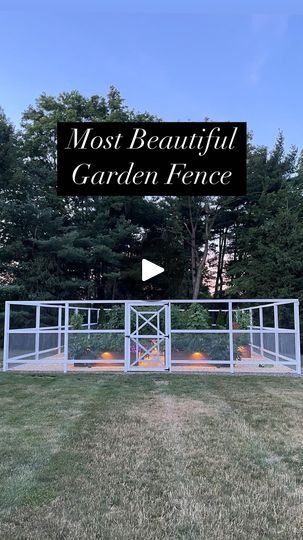 Modern Garden Fence, Burrowing Animals, Fencing Options, Garden Desig, Fencing Material, Hardware Cloth, Organic Vegetable Garden, Vegetable Gardens, Most Beautiful Gardens