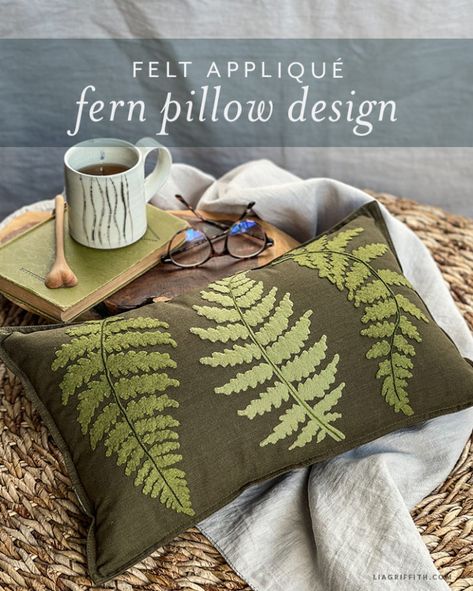 Fern Pillow, Row Quilt, Applique Stitches, Quilting Templates, Basic Embroidery Stitches, Felt Baby, Home Decor Projects, French Knot, Sewing Leather