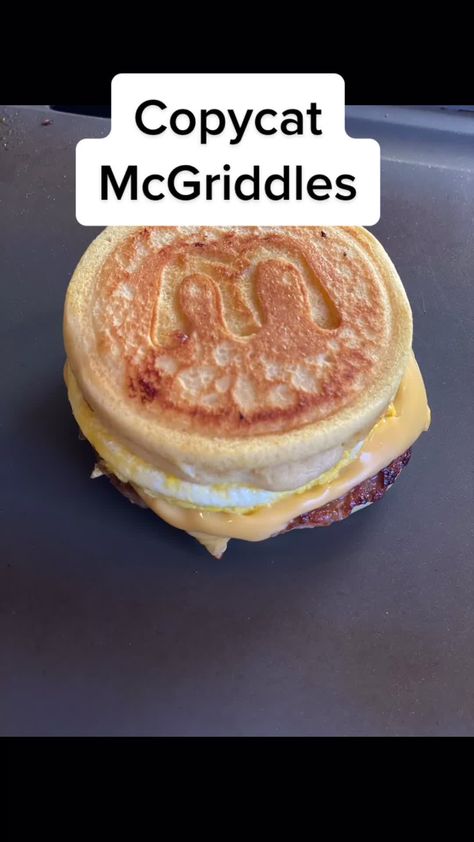 McGriddles at home!! My kids devoured these! #foodtok #foodie #auntbeespantry #preptok #homeschoolmom #boymom #toddlermom #momlife #foodie Black Stone Mcgriddles, At Home Mcgriddle, Blackstone Mcgriddle, Black Stone Breakfast, Griddle Ideas, Blackstone Ideas, Griddle Cooking Recipes, Grill Ideas, Blackstone Recipes