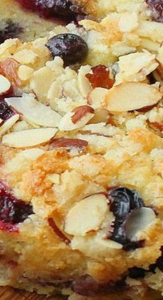 Almond Breakfast Cake, Blueberry Coffee Cake Recipes Easy, French Coffee Cake, Crumb Cakes, Almond Coffee Cake, Blueberry Desserts Recipes, Almond Coffee, Breakfast Coffee Cake, Coffee Cake Recipes Easy