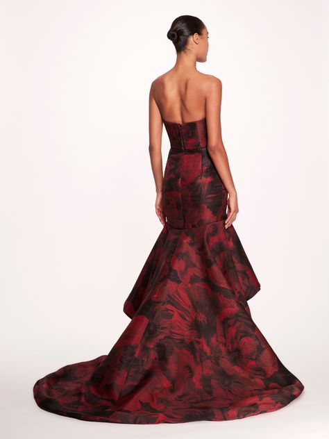 Silk Gazar, Marchesa Fashion, High Low Gown, Skirt Draping, Taffeta Skirt, Fall 23, Rose Skirt, Flare Gown, Illusion Tulle