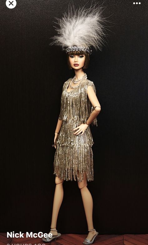 Flapper Barbie, Art Deco Halloween, Tassel Dolls, Flapper Fashion, Flapper Girls, Deco Halloween, Flapper Art, Flapper Era, Celebrity Dolls