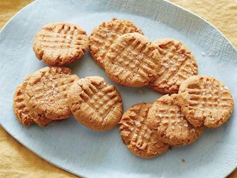 Flourless Peanut Butter Cookies Recipe | Claire Robinson | Food Network - used half cup sugar and added chocolate chips Flourless Peanut Butter Cookies, Butter Cookies Recipe, Peanut Butter Cookie Recipe, Gluten Free Treats, Cake Mix Cookies, Natural Peanut Butter, Peanut Butter Cookies, Cookies Recipe, Gluten Free Desserts