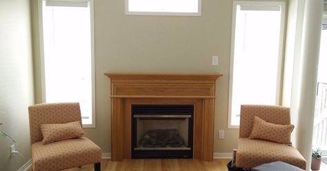 Painting Your Oak Mantel White! | Hometalk Oak Fireplace Makeover, Mantle Renovation, Oak Mantle, Oak Hardwood Floors, Oak Mantel, Painted Brick Fireplace, Diy Fireplace Makeover, Oak Fireplace, Vintage Duvet