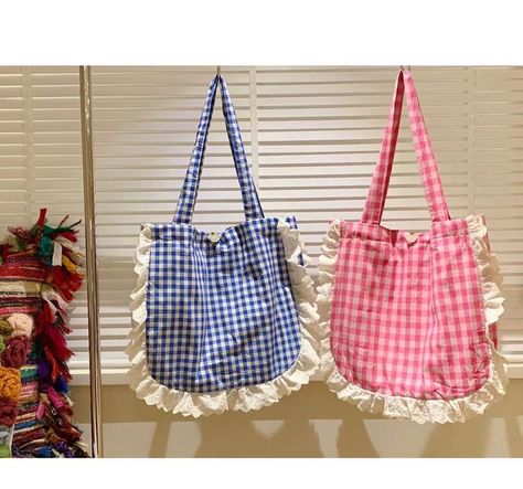 Gingham Tote Bag, Ruffles Bag, Pretty Tote Bags, Handmade Gifts Diy, Mori Kei, T Bag, Girls Tote, Leather Pants Women, Diy Tote Bag