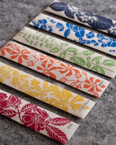 AARVEN’s luxury incense sticks are handmade by an organisation supporting disabled artisans in India. Each packet is crafted from eco-friendly recycled paper with a hand screen-printed botanical design. Our incense is made from pure natural ingredients with traditional incense scents. Enhance your meditation space or create a tranquil atmosphere with our luxury, handmade Indian incense sticks. Scent: Parijat - A mystical healing flower known as Night Jasmine. Powered by the moon, it’s an ancient Recyclable Packaging Design, Incense Packaging Ideas, Natural Incense, Incense Packaging Design, Incense Store, Incense Sticks Photography, Luxury Incense Packaging, Incense Sticks Packaging, Incense Packaging