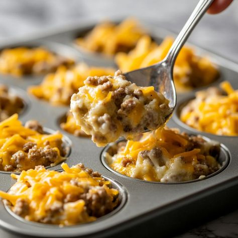 Quick And Easy Sausage Breakfast Muffins Sausage And Egg Muffins With Bisquick, Bisquick Egg Muffins, Sausage Egg Muffin Cups, Breakfast Small Bites, Breakfast Muffins Recipes Egg, Breakfast Bites Ideas, Sausage Muffins With Bisquick, Breakfast Muffin Tins, Bisquick Breakfast Muffins