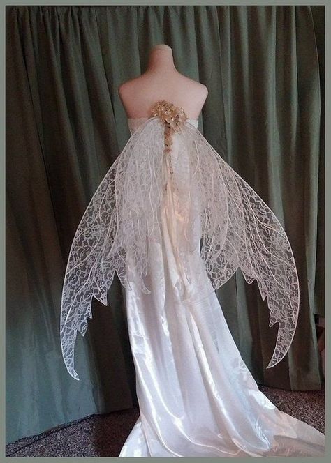 Angelic Accessories, Bug Fashion, Fantasy Wings, Fest Outfits, 파티 드레스, Fairy Wedding, Fantasy Gowns, Fantasy Costumes, Fairy Costume