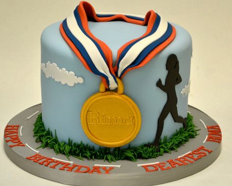 Marathon Cake, Running Cake, Team Meal, Bowling Cake, 40th Birthday Cakes, Cake Decorating Frosting, Graduation Cakes, Cake Decorating Techniques, Party Cakes