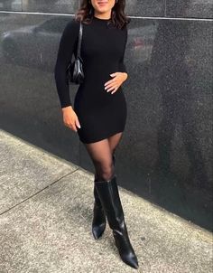 Long Sleeve Black Dress Outfit, Night Outfits 2023, Date Night Outfit Winter Dinner, Ribbed Dress Outfit, Dresses With Tights And Boots, Classy Black Women, Long Sleeve Dress Outfit, Date Night Outfit Winter, Long Sleeve Black Dress