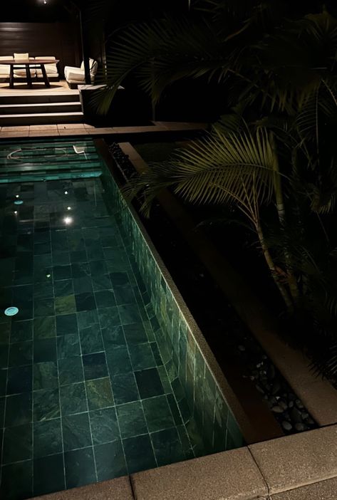 Classy Pool, Gothic Pool, Backyard Aesthetic Night, Black Pool, Pool Night Pictures, Dark Pool Aesthetic, Pool Aesthetic Night, Swimming Pool Aesthetic, Pool Aesthetic