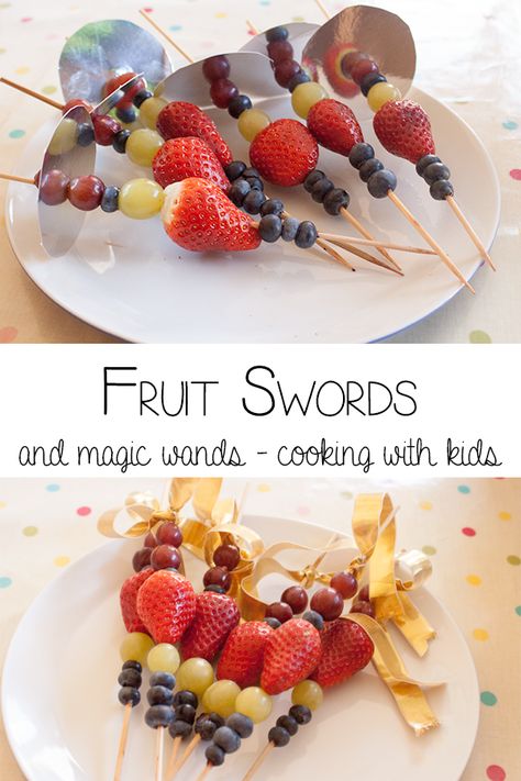 Belt Of Truth Snack, Tapas Lunch, Pirate Snacks, Bible School Snacks, Quick Snacks For Kids, Children Cooking, Theme Snack, Kids Foods, Fruity Snacks