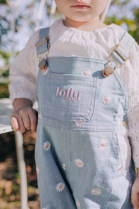 Daisy Overalls, Embroidery Daisy, Puff Dress, Daisy Flowers, Little Designs, Leg Cuffs, Busy Bee, Romper Dress, Overall Dress