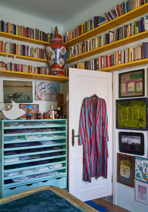 How Roberto Gerosa Converted a Milan Wood Shop into a Maximalist Home - The New York Times High Bookshelves, Interiors 2024, Copper Bed, Suede Sofa, Live Work Space, Maximalist Home, Art Interiors, Cake Photography, Old Wood