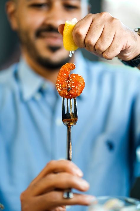 Seafood Restaurant Photography, Seafood Photoshoot, Seafood Photography, Ocean Basket, Seafood Ideas, Food Shoot, Restaurant Social Media, Food Park, Shrimp Grits