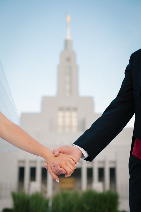 Temple Marriage Pictures, Draper Utah Temple, Draper Temple Wedding, Lds Temple Marriage, Lds Marriage, Temple Wedding Pictures, Draper Temple, Temple Wedding Photos, Temple Wedding Photography