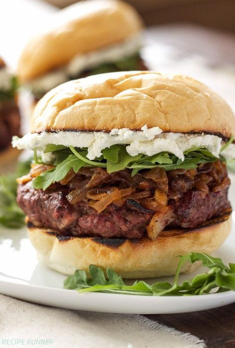 Bacon Burgers with Bourbon Caramelized Onions & Honey Goat Cheese + A SABER Grills Giveaway! | Bourbon, bacon, and goat cheese, what more do you need in a burger recipe?! Bacon Burger Recipes, Recipe Runner, Honey Goat Cheese, Bourbon Bacon, Bacon Burgers, Gourmet Burger, Goat Cheese Recipes, Bacon Burger, Best Bacon