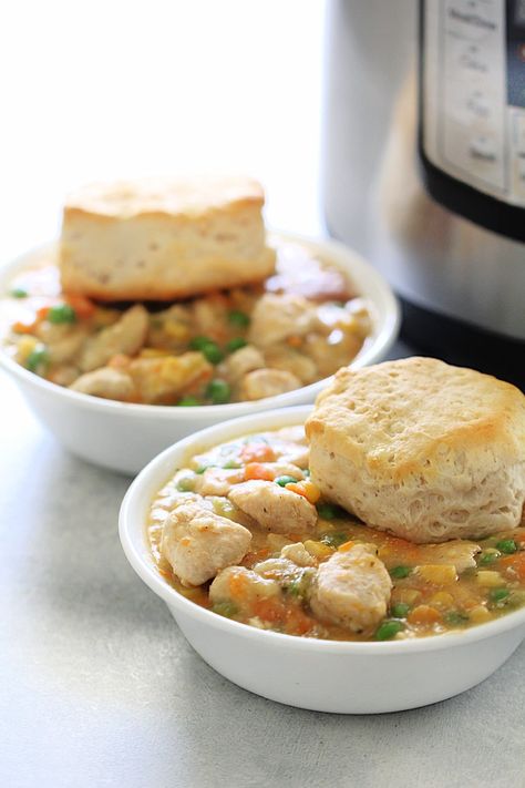 Instant Pot Chicken Pot Pie and Biscuits Recipe Instant Pot Chicken Pot Pie, Mini Pineapple Upside Down Cakes, Ham And Potato Soup, Dessert Pie, Six Sisters Stuff, Six Sisters, Chicken Meals, Pot Pies Recipes, Biscuits Recipe