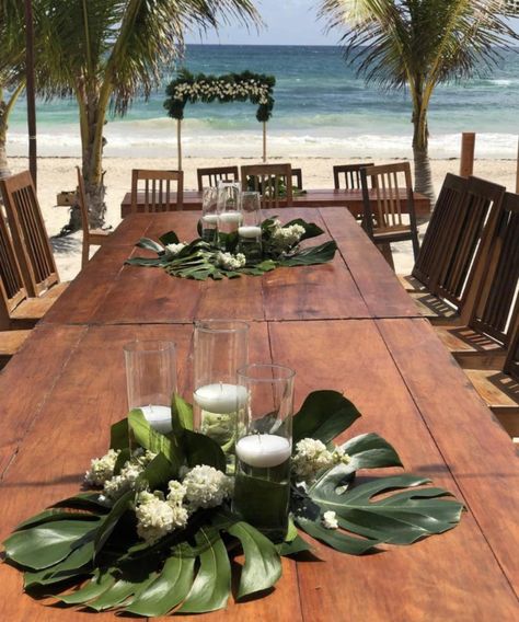 Jungle Theme Centerpieces Flowers, Tropical Backyard Party Decor, Tropical Beach Wedding Centerpieces, Tropical Theme Party Centerpieces, Tulum Centerpieces, Tropical Theme Table Decor, Mason Jar Tropical Centerpieces, Tropical Beach Centerpieces, Hawaiian Event Decor