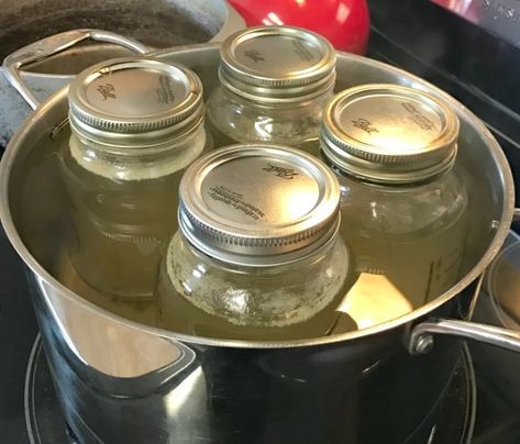 How To Preserve Chicken Broth Home Made Chicken Broth, Freezing Chicken, Water Bath Canning Recipes, Make Chicken Broth, Chicken Broth Recipes, Homemade Chicken Pot Pie, Water Bath Canning, Cornbread Dressing, Chicken Bones