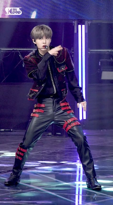 Hwi Tnx, Kpop Male, Male Outfit, Outfit Kpop, Stage Outfit, Hip Hop Outfits, Design Drawings, Kpop Boys, Fashion Design Drawings