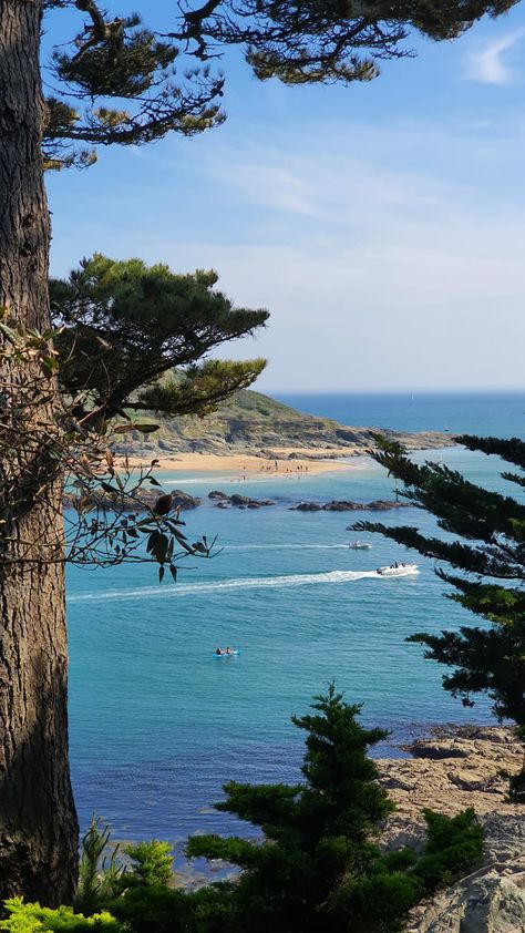 Salcombe Aesthetic, Salcombe Devon, English Summer, Water Ocean, Hams, Sea Water, Lifestyle Inspiration, 4 Seasons, Summer Aesthetic