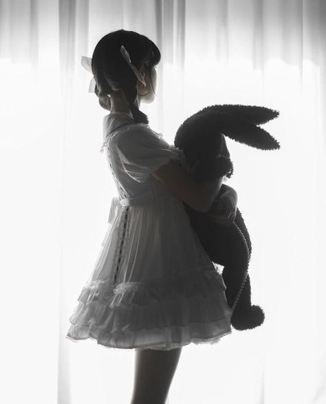 ♡ Dollcore Outfits, Creepy Cute Aesthetic, Halloween Parejas, Doll Aesthetic, Angel Aesthetic, Poses References, Creepy Dolls, + Core + Aesthetic, Bunny Plush